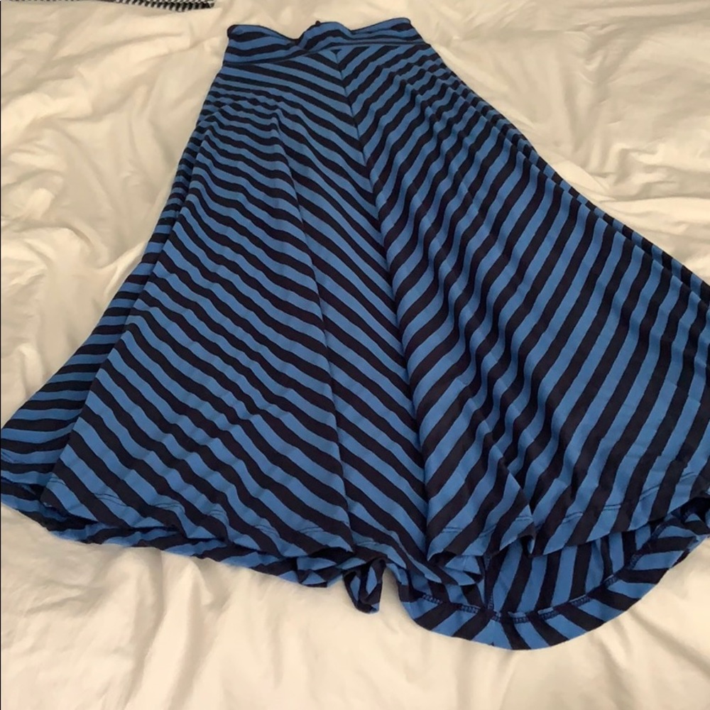 Kenneth Cole long skirt